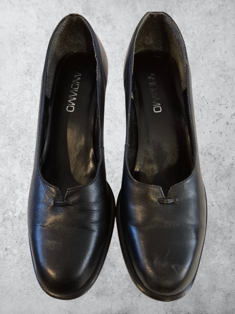 ANDIAMO Black Leather Pumps Size 8.5